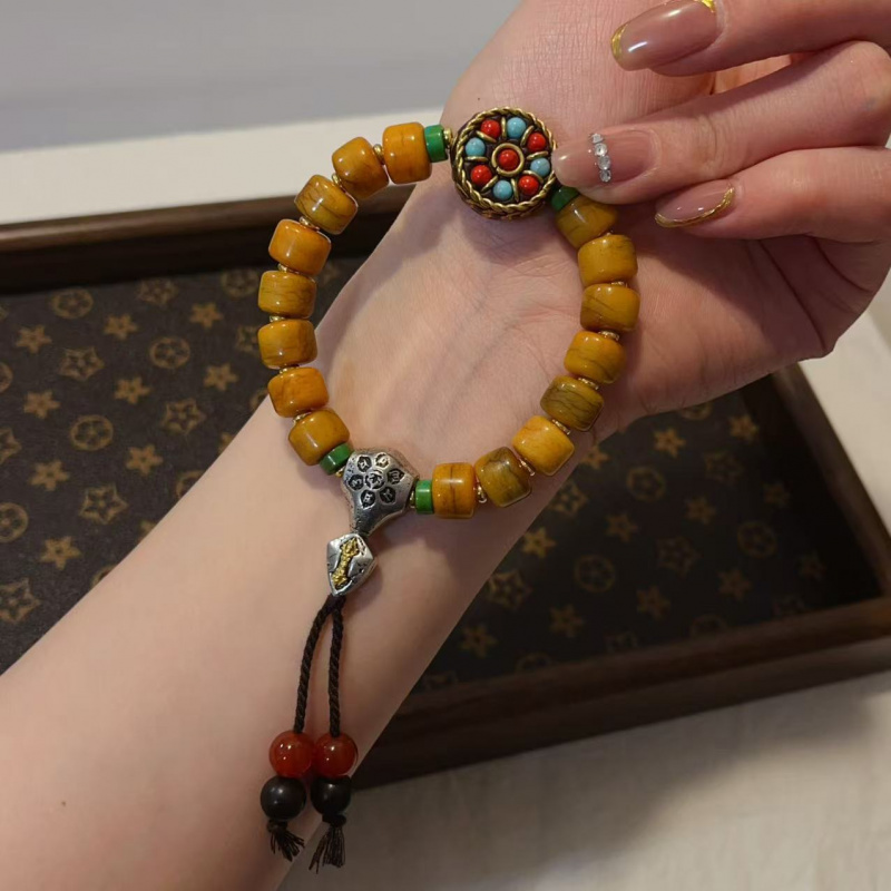 Pulseira de osso de iaque comb - Women Accessories Nepal avaliação e preço
